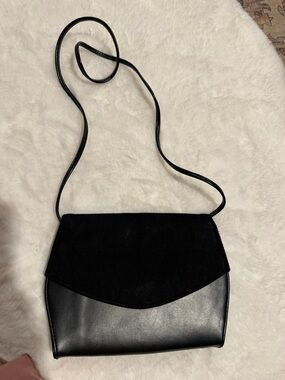 Classic Black Two-Tone Crossbody Bag